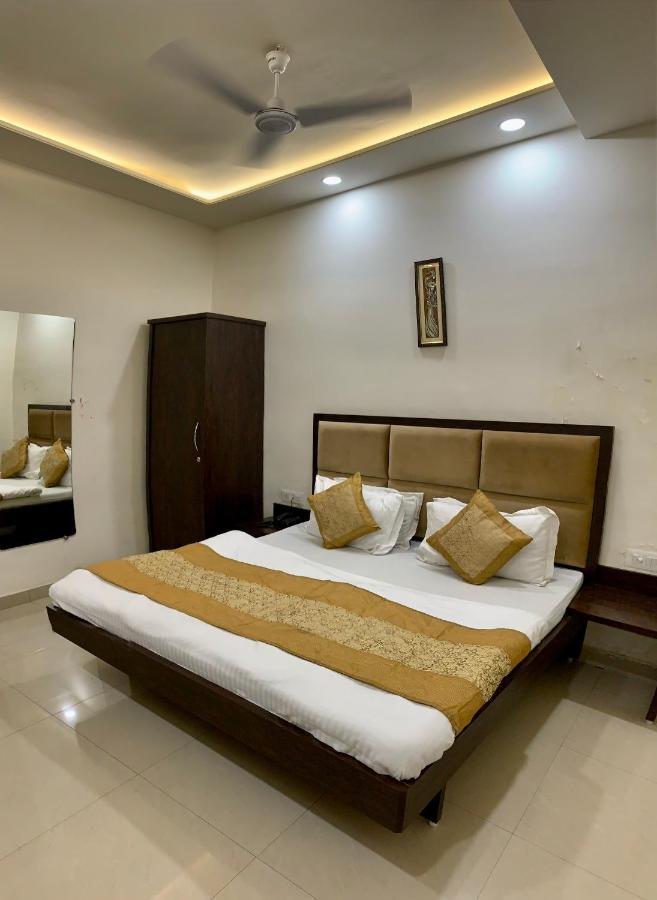 Hotel Gr Residency Amritsar Bagian luar foto