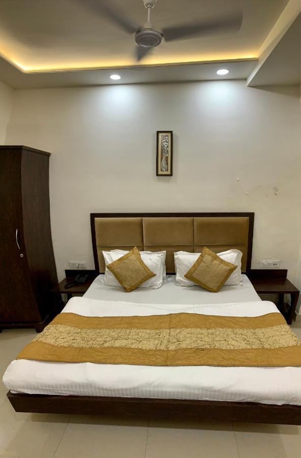 Hotel Gr Residency Amritsar Bagian luar foto