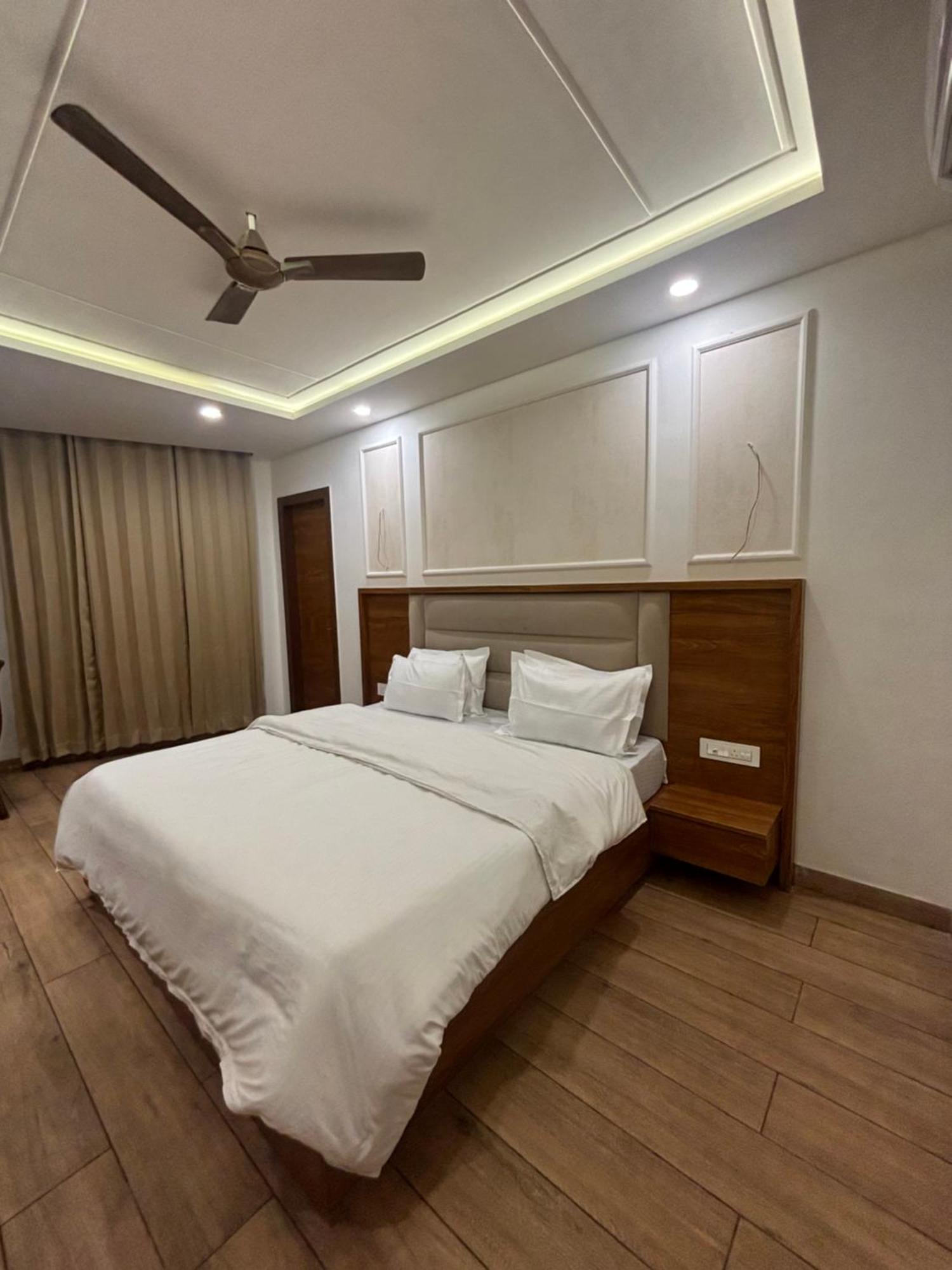 Hotel Gr Residency Amritsar Bagian luar foto