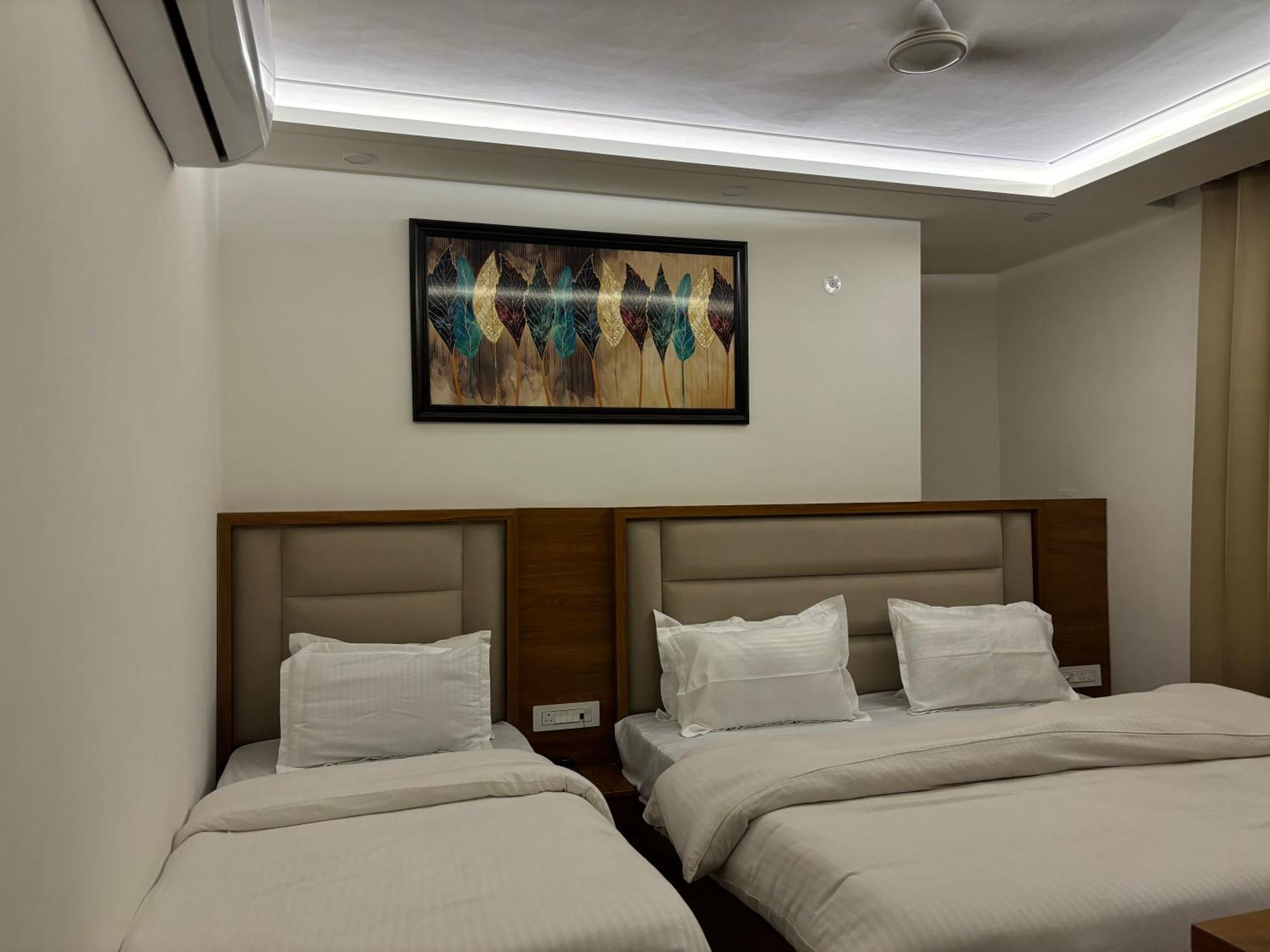 Hotel Gr Residency Amritsar Bagian luar foto