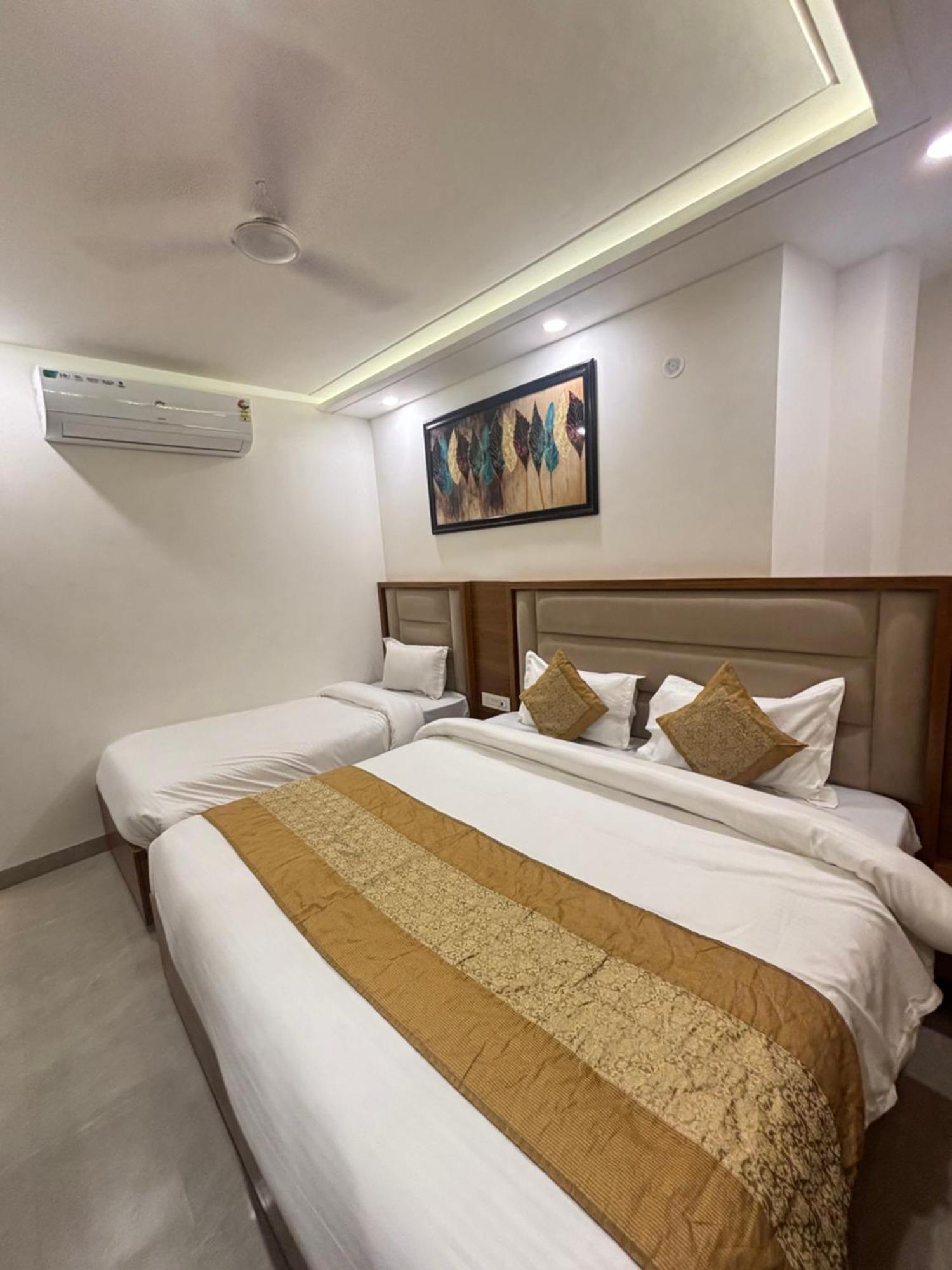 Hotel Gr Residency Amritsar Bagian luar foto