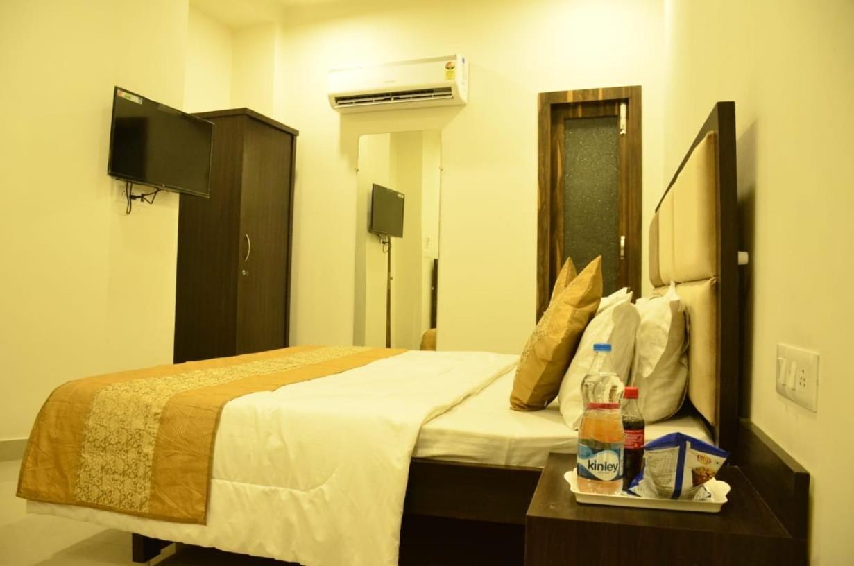 Hotel Gr Residency Amritsar Bagian luar foto